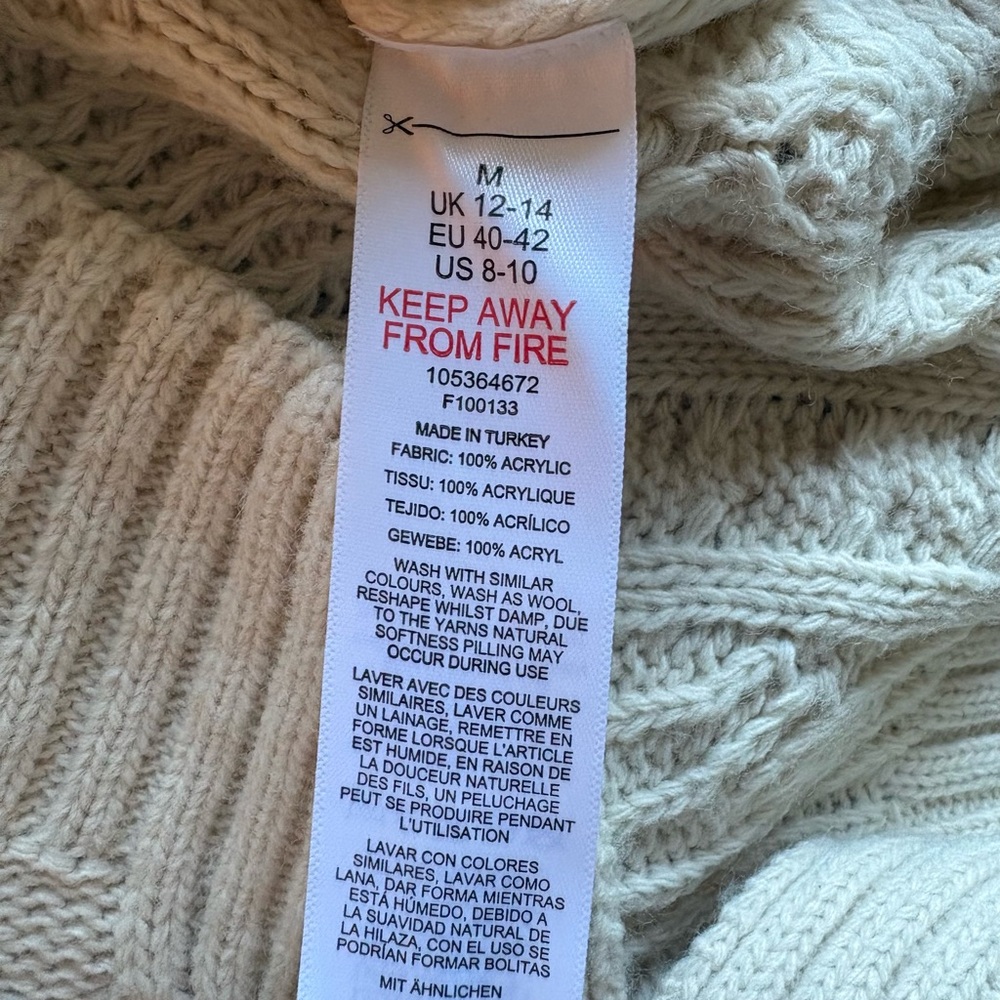 Topshop V-Neck Cable Knit Sweater - Cream and Brown - Picture 4 of 4